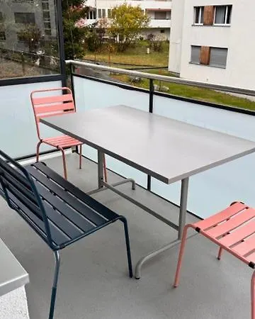 Dorf - Chesa Ravaisch Apartment *