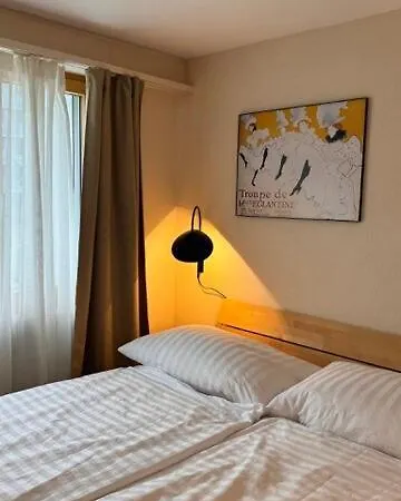 Dorf - Chesa Ravaisch Appartement